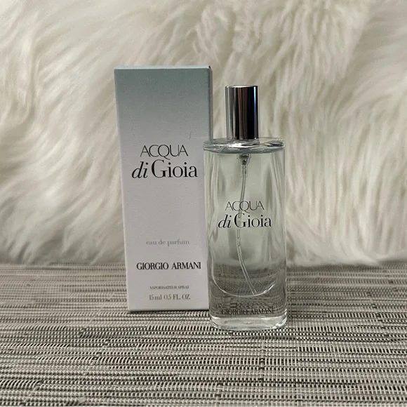 NEW🪷 Giorgio Armani Beauty Bundle - Picture 6 of 8